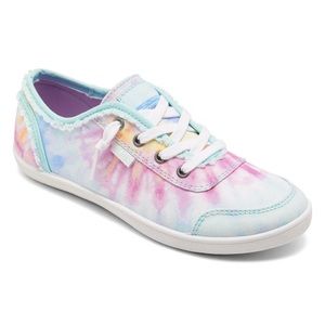 skechers tie dye slip ons
